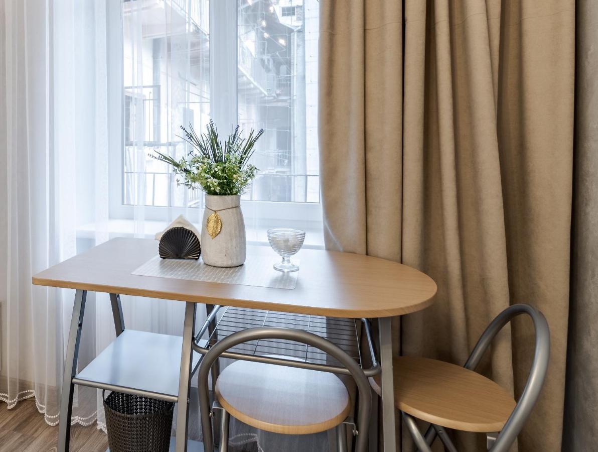 Golden Rose ! Apartments Lwów Zewnętrze zdjęcie